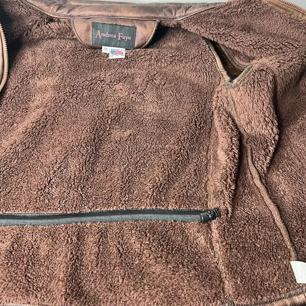 VTG Andrea Faye Women's Metallic Bronze Zip-Up Puffer Vest Sz M‎ Western USA 90s